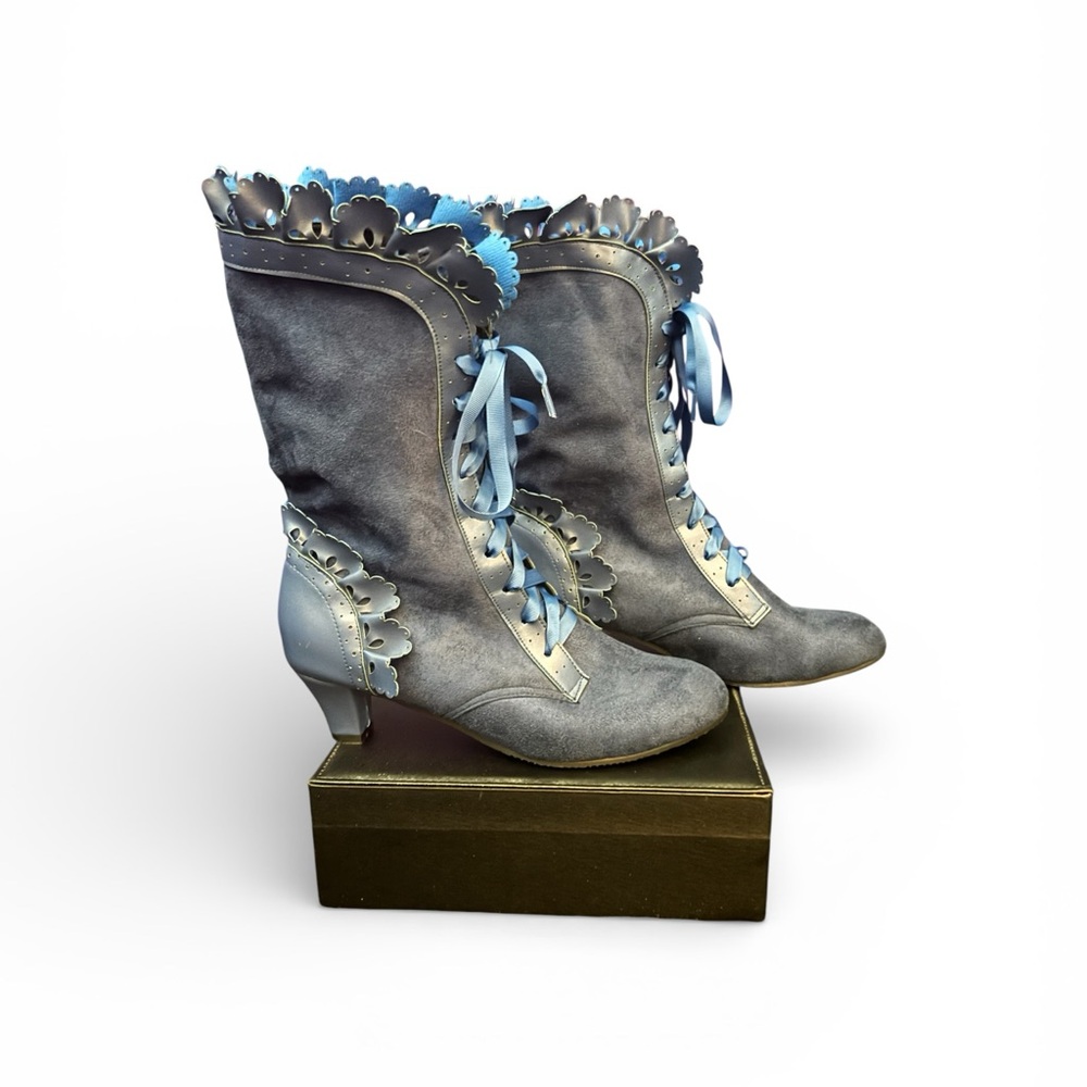 Elegant Blue Lace-Up Women's Boots - Picture 5 of 5